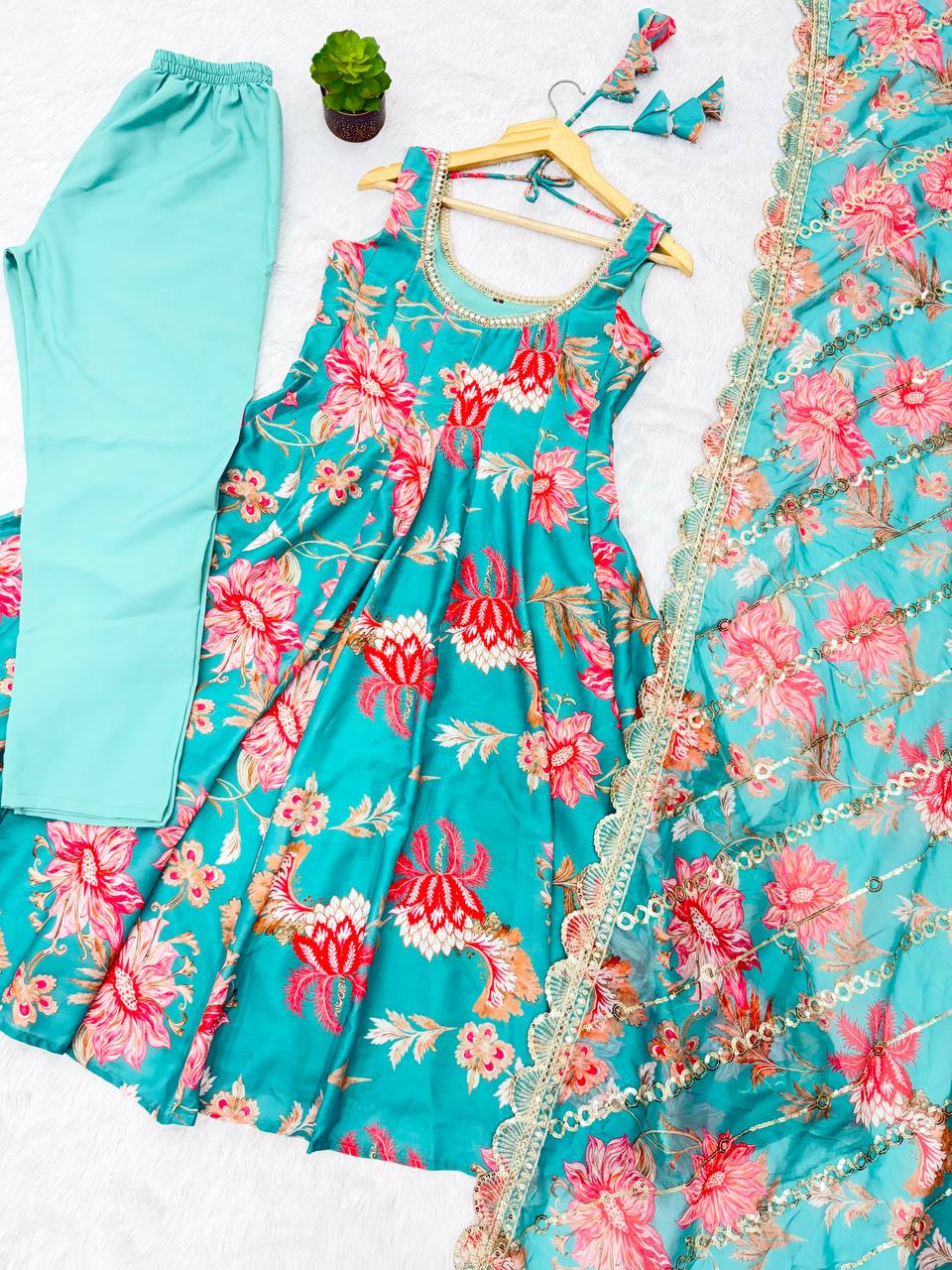 Gown Dupatta & pant