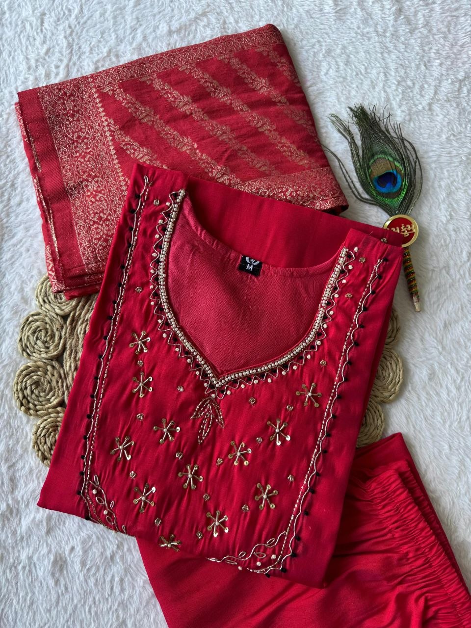 Premium Mul Chanderi Kurti Set With Duppata And Pant