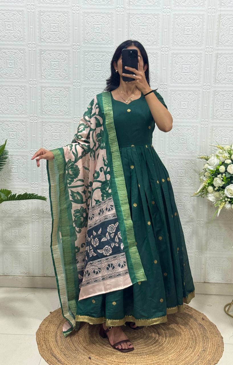 Trendy Jacquard Weaving Zari Butti Gown Set with Soft Silk Zari Dupatta