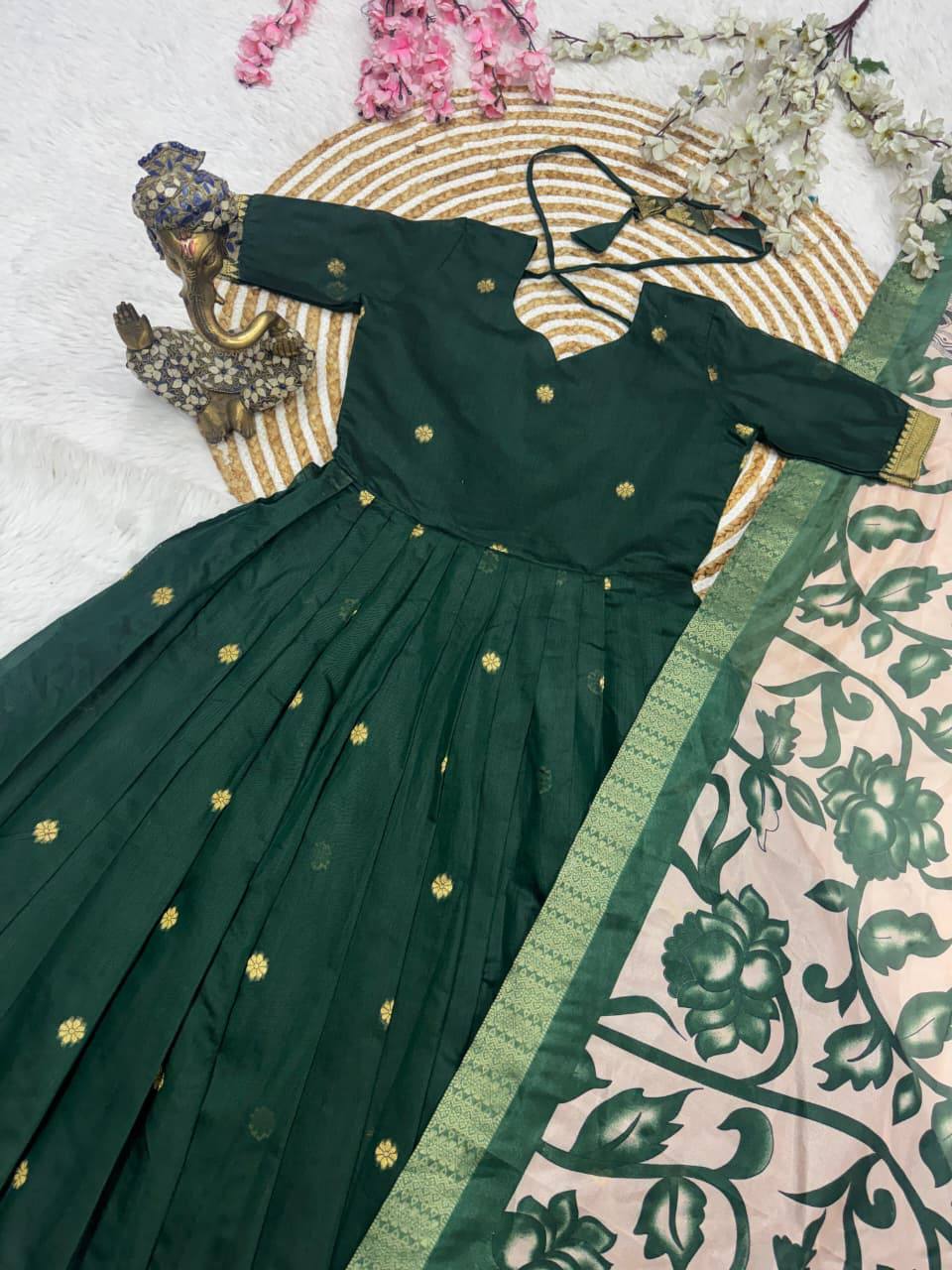 Trendy Jacquard Weaving Zari Butti Gown Set with Soft Silk Zari Dupatta