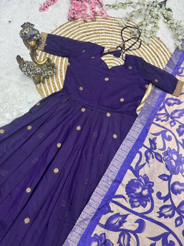 Trendy Jacquard Weaving Zari Butti Gown Set with Soft Silk Zari Dupatta