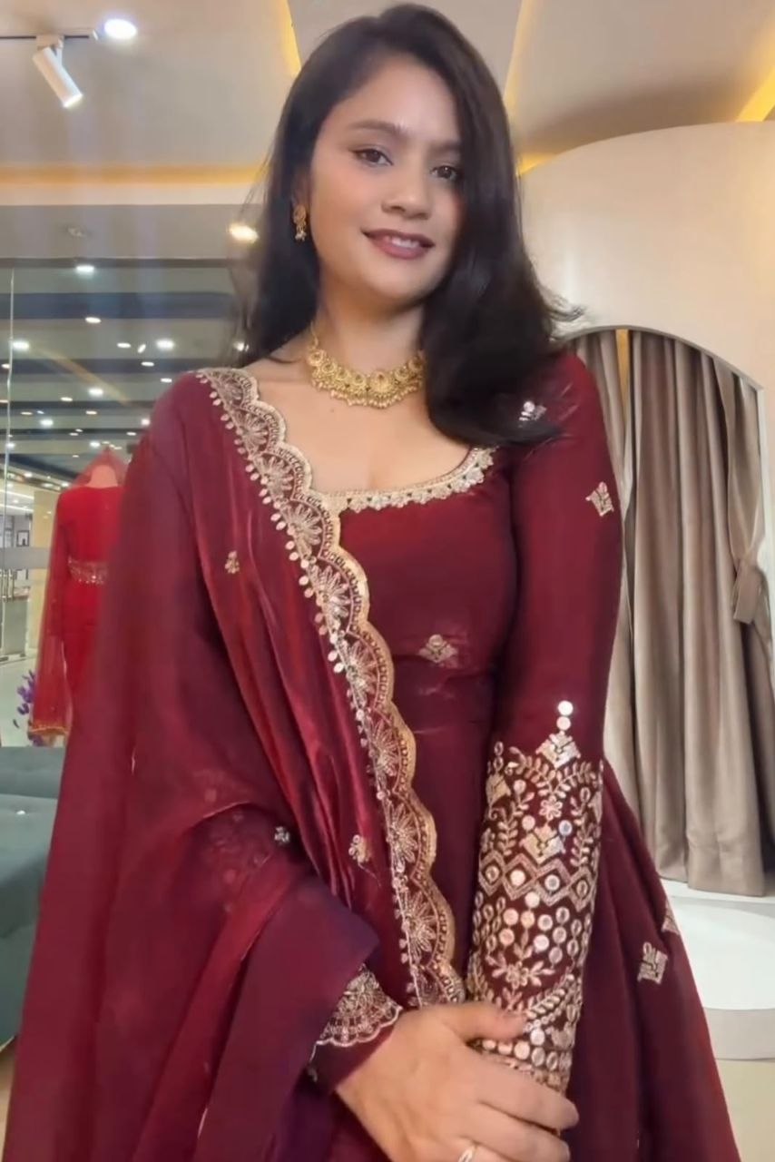 Launching Designer Party Wear Look Gown With Duppata And Pent