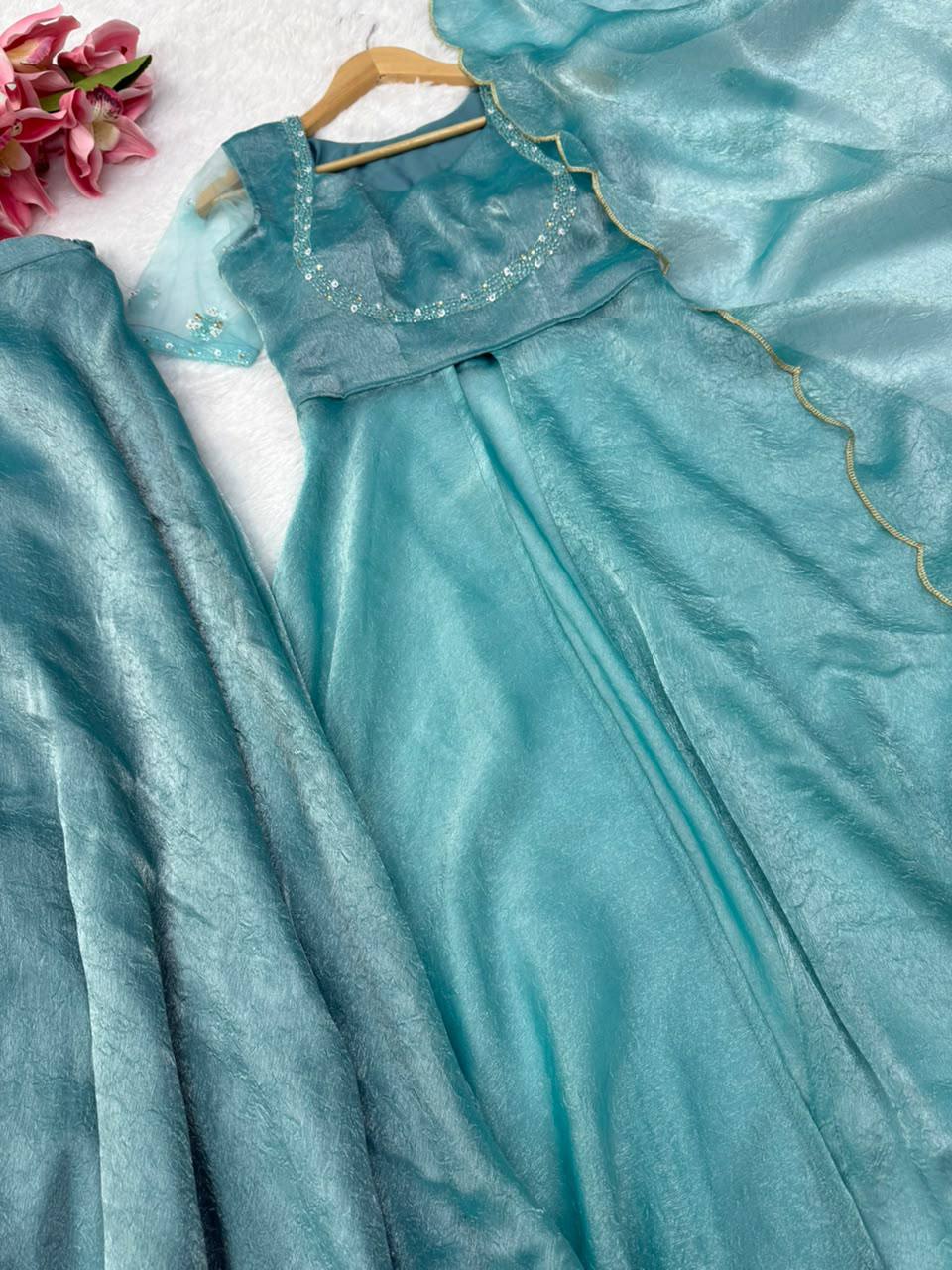 Fendy Crush Hand Work Anarkali Suit Set with Plazo and Cutwork Dupatta