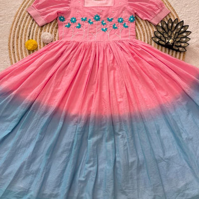 Premium Soft Mul Cotton Pedding Colour With Hand Work Gown