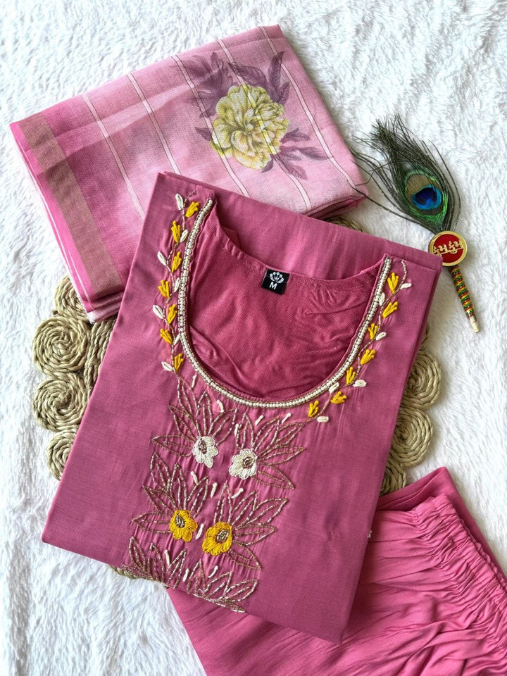 Premium Mul Chanderi Kurti Set With Duppat And Pent