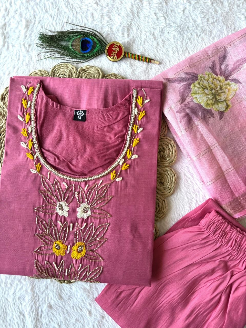 Premium Mul Chanderi Kurti Set With Duppat And Pent