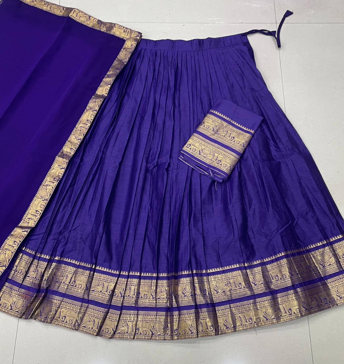 South Indian Kanci Cotton Silk Zari Weaving Lehenga Choli Set with Georgette Dupatta for Women