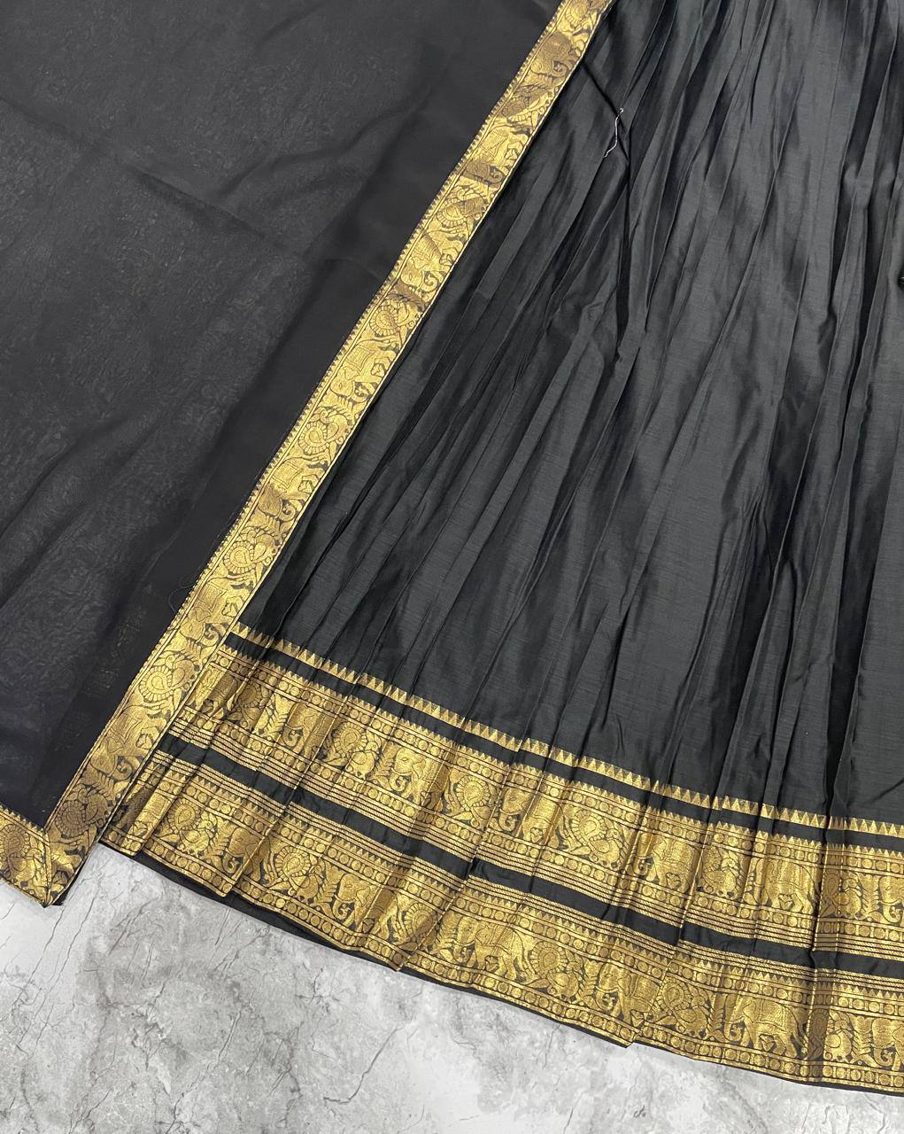 South Indian Kanci Cotton Silk Zari Weaving Lehenga Choli Set with Georgette Dupatta for Women