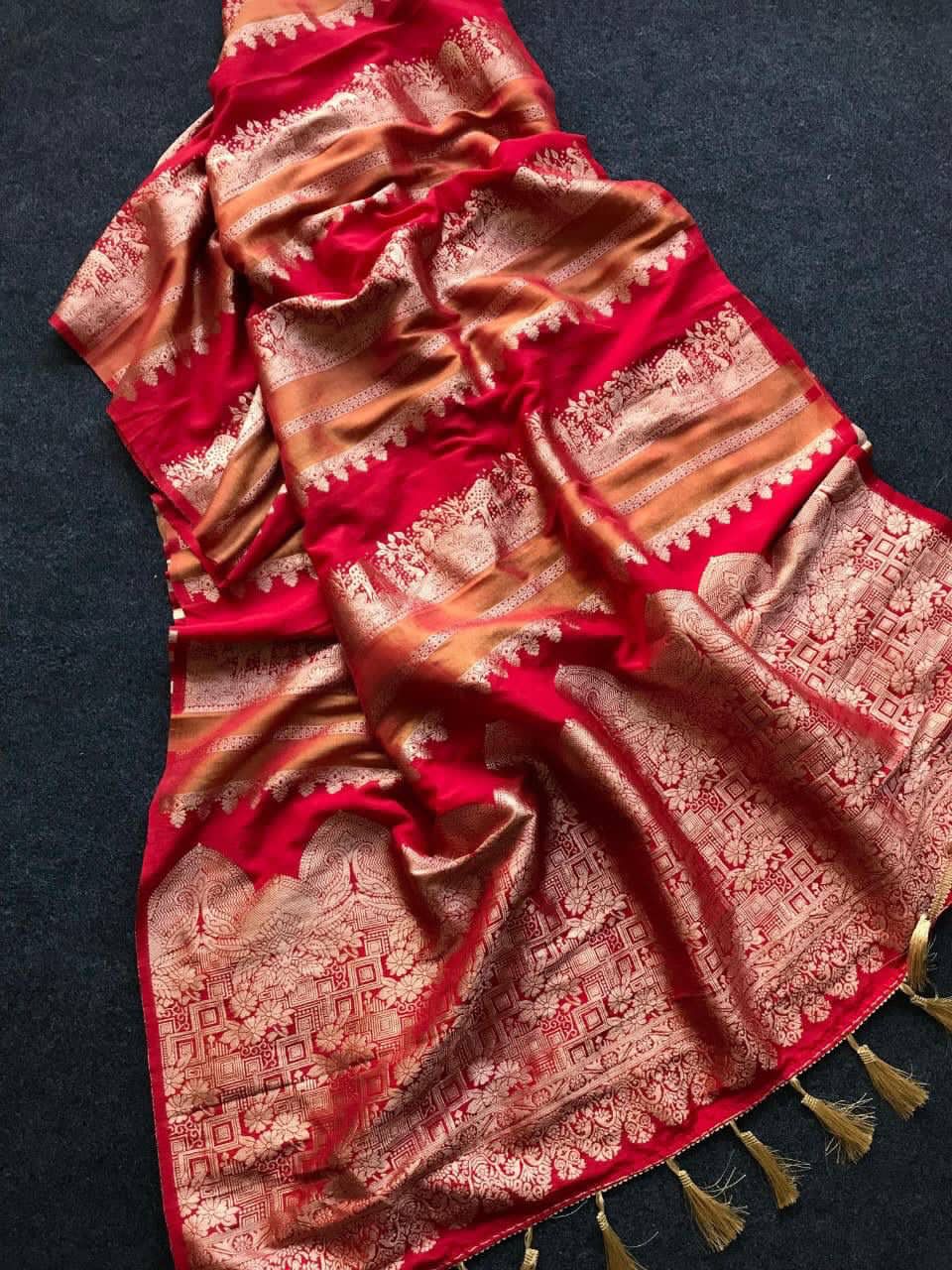 Mayuri Paithani Weaves Saree