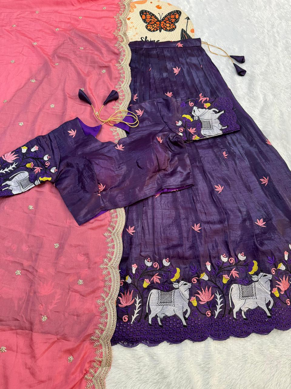 Lehanga , Blouse & Dupatta