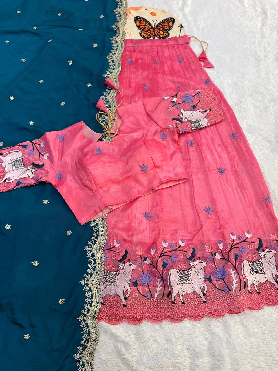 Lehanga , Blouse & Dupatta