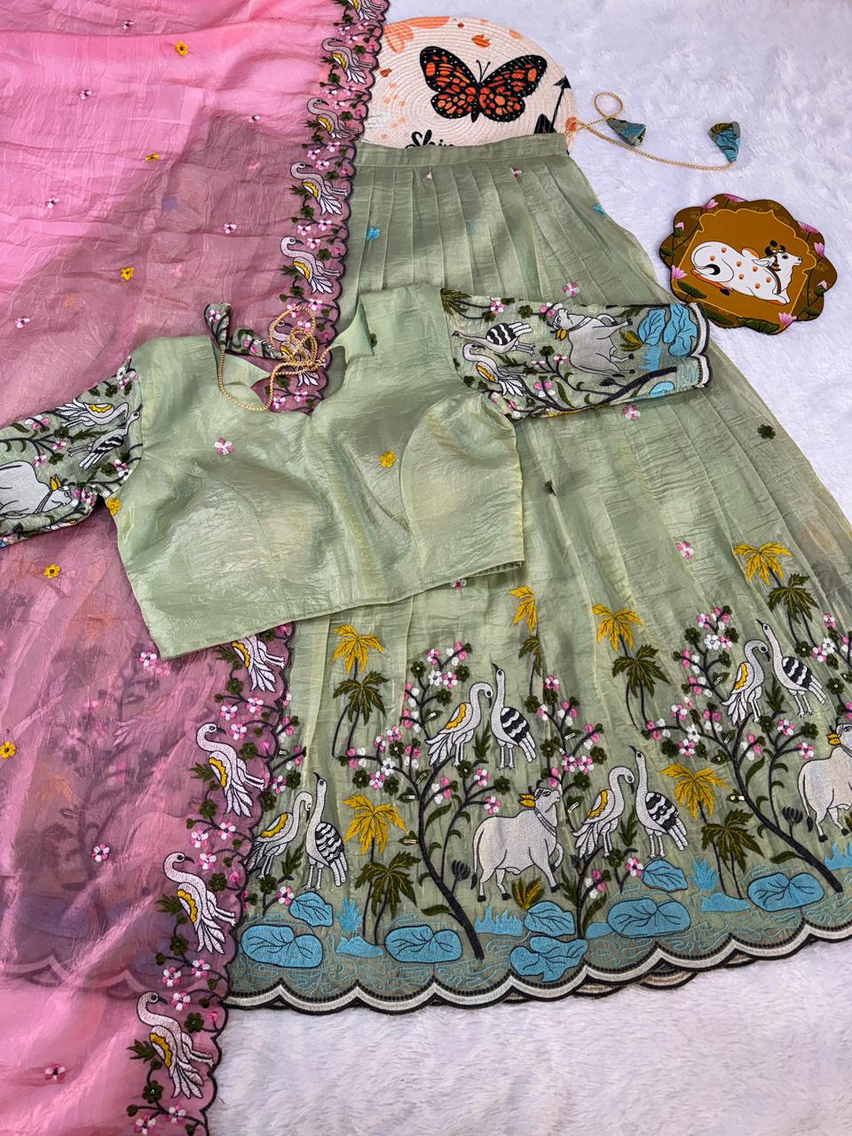 Lehanga , Blouse & Dupatta