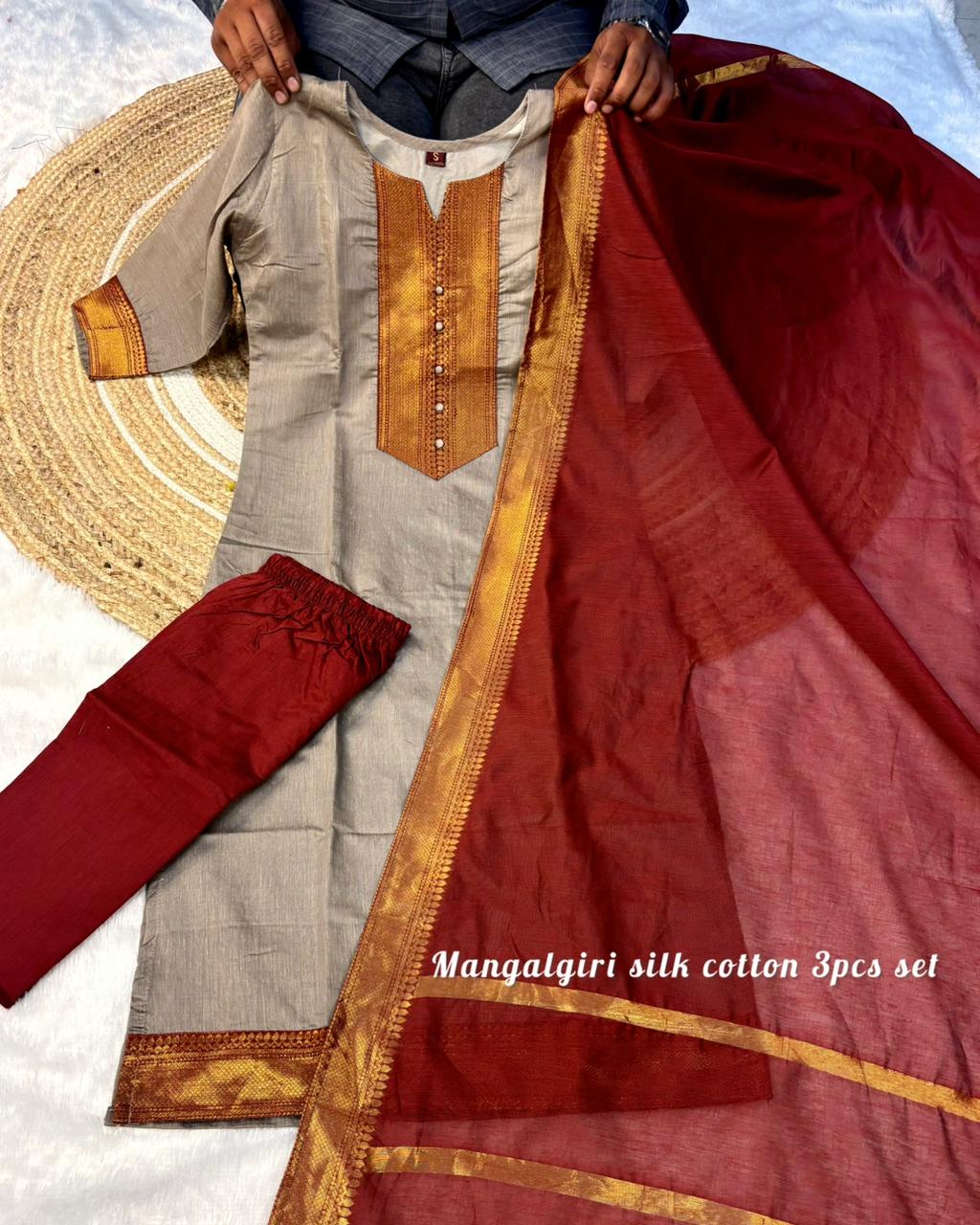 Premium Kurti Set