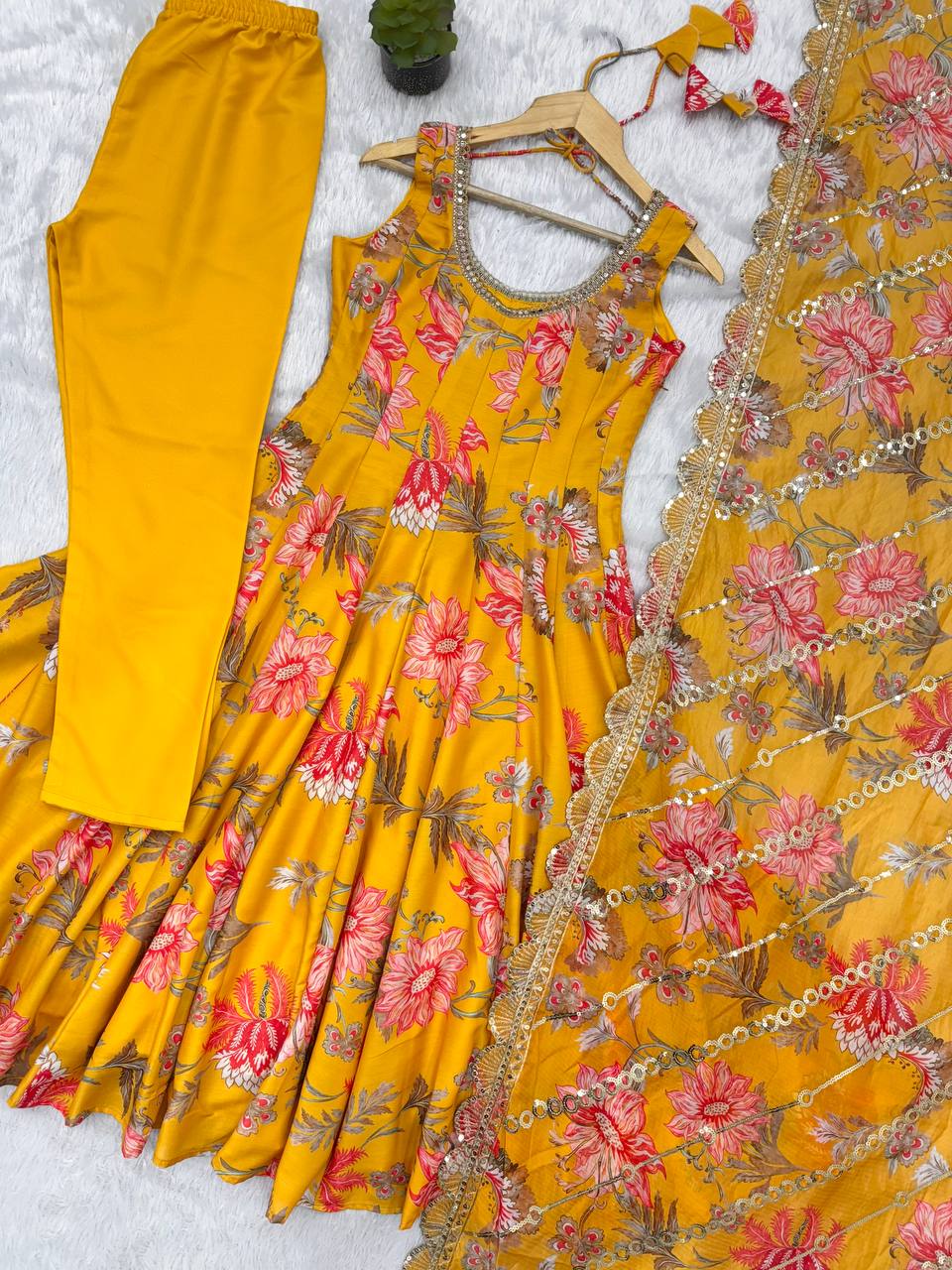Gown Dupatta & pant