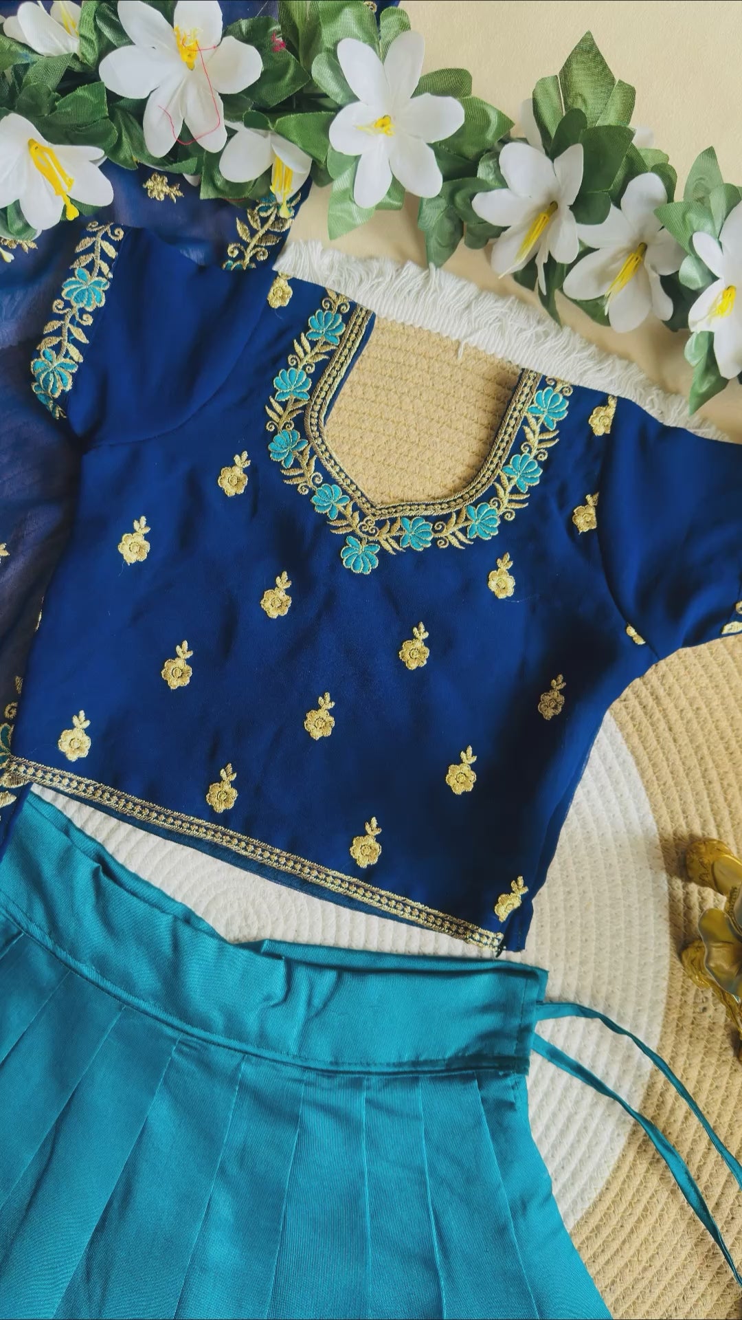💙 Royal Blue Zari Weave Kids Lehenga Choli with Voni 💙